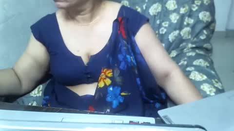 Snapshot of crezybhabihot chatting on 27, 1, 2025 Sonika69 online show from 27, 1, 2025