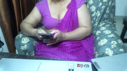 Snapshot of crezybhabihot chatting on 30, 1, 2025 Sonika69 online show from 30, 1, 2025
