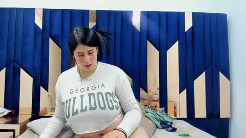 Snapshot of criistaal__ chatting on 8, 3, 2025 Criistaal   online show from 8, 3, 2025