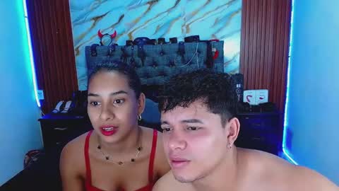 CRISANDMERY online show from 22, 2, 2026