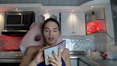 Cristina Onazis online show from 25, 3, 2026