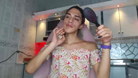 Cristina Onazis online show from 26, 3, 2026