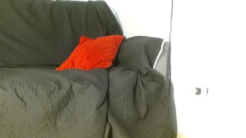 criss_zuri online show from 13, 1, 2026