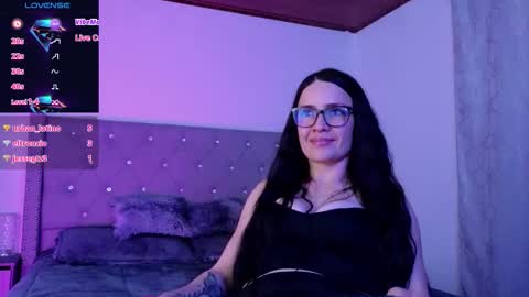 Snapshot of cristal_hilton_10 chatting on 18, 2, 2026 Alejandra from Wednesday to Saturday from 1000 pm to 400 am Colombian hour online show from 18, 2, 2026