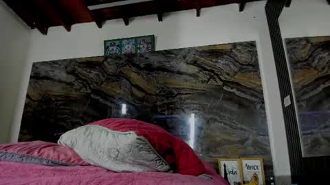 Cristal  online show from 26, 6, 2026