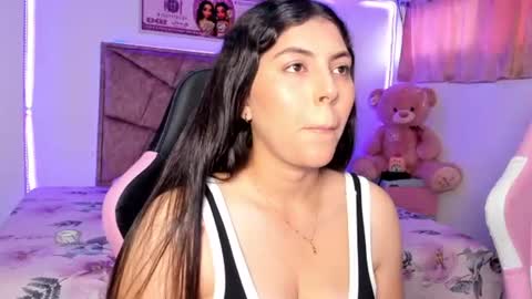 cristal_smith20 online show from 6, 7, 2026