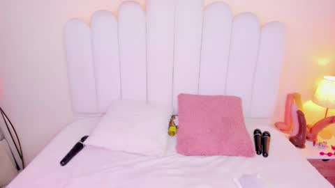 Snapshot of cristalhorny_69 chatting on 21, 4, 2026 Cristal online show from 21, 4, 2026