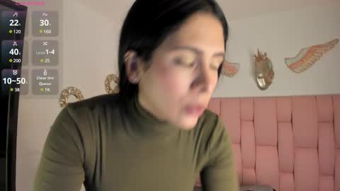 Snapshot of cristalmunez chatting on 15, 1, 2025 cristal online show from 15, 1, 2025