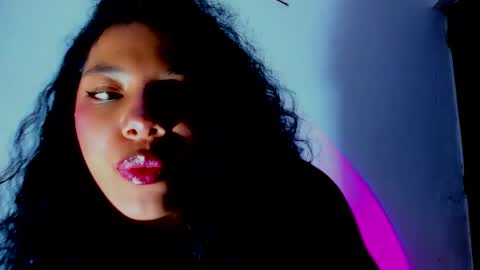 cristal online show from 27, 3, 2026