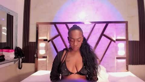 Snapshot of cristhinbrown chatting on 12, 3, 2026 cristin online show from 12, 3, 2026