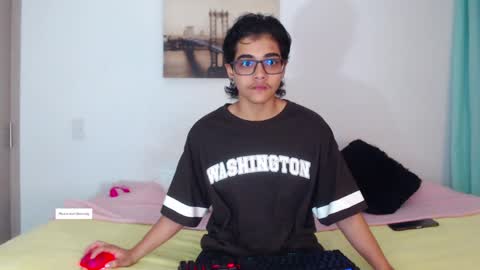 Snapshot of cristian_suarezz chatting on 8, 12, 2024 online show from 8, 12, 2024