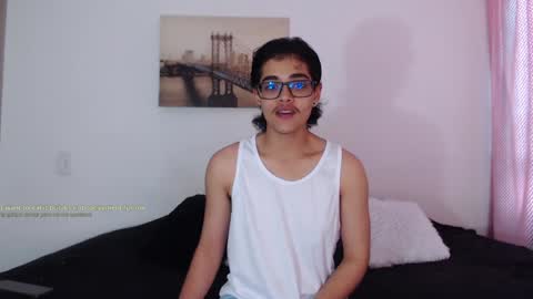 Snapshot of cristian_suarezz chatting on 16, 12, 2024 online show from 16, 12, 2024