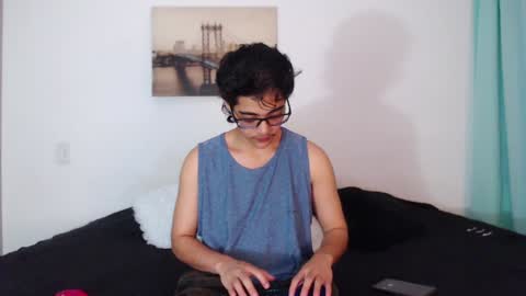 Snapshot of cristian_suarezz chatting on 19, 12, 2024 online show from 19, 12, 2024