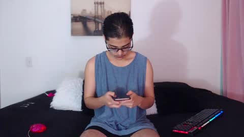 Snapshot of cristian_suarezz chatting on 29, 12, 2024 online show from 29, 12, 2024