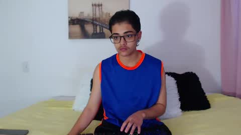 Snapshot of cristian_suarezz chatting on 14, 1, 2025 online show from 14, 1, 2025