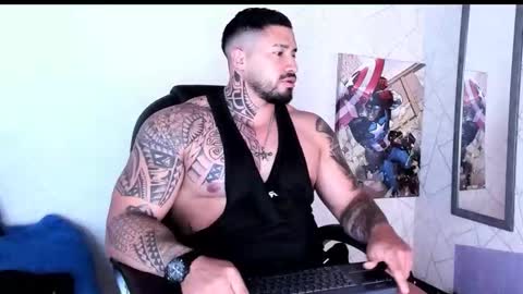 Snapshot of cristian_walker chatting on 17, 10, 2025 cristian walker online show from 17, 10, 2025