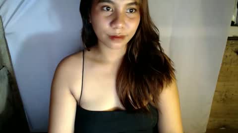 Snapshot of cristinavalerie chatting on 8, 3, 2026 Cristina Valerie online show from 8, 3, 2026