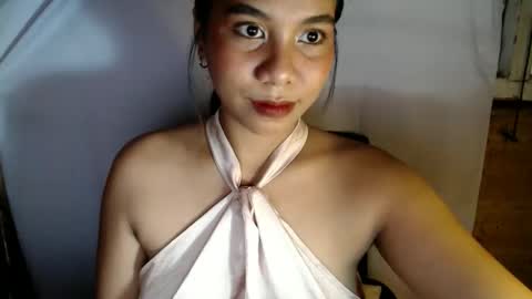 Snapshot of cristinavalerie chatting on 9, 3, 2026 Cristina Valerie online show from 9, 3, 2026