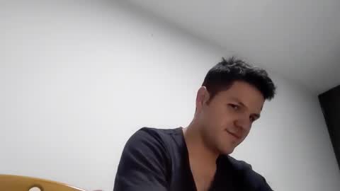 cristopher3042 online show from 17, 1, 2025