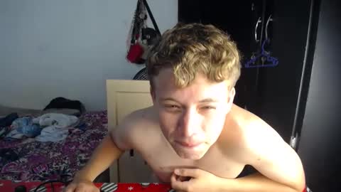 cristopher_2004 online show from 30, 9, 2025