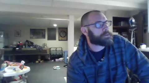 Snapshot of crm400 chatting on 1, 3, 2026 billybasement online show from 1, 3, 2026