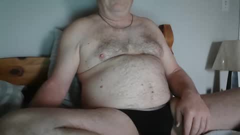 Crowbarbi online show from 17, 4, 2026