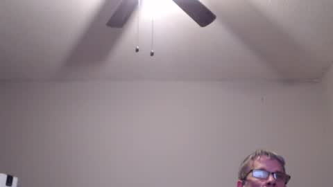 Crownandkat online show from 11, 1, 2026