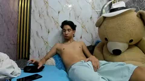 cruzito_hot_x21 online show from 28, 7, 2026