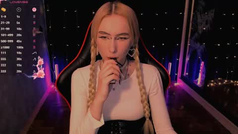 Snapshot of crybambi chatting on 17, 4, 2026 crybambi online show from 17, 4, 2026