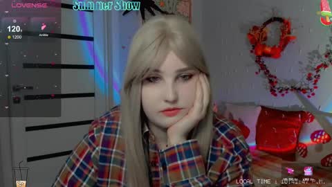 Snapshot of crystal__chris chatting on 4, 12, 2024 Chris online show from 4, 12, 2024