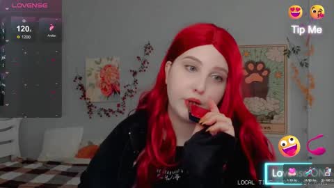 Snapshot of crystal__chris chatting on 19, 10, 2025 Chris online show from 19, 10, 2025