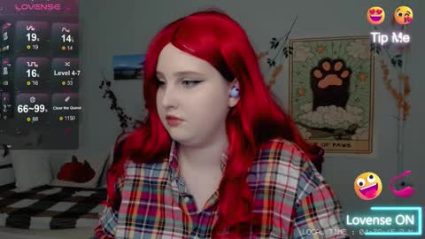 Snapshot of crystal__chris chatting on 28, 11, 2025 Chris online show from 28, 11, 2025