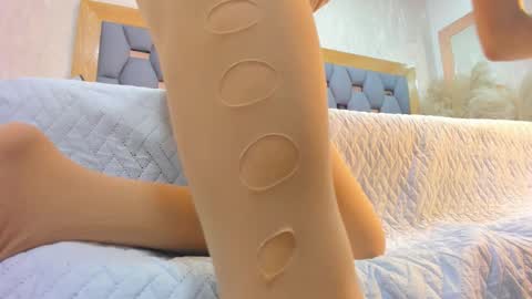 crystal_sm online show from 12, 2, 2026