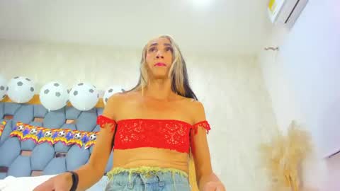 crystal_sm online show from 4, 7, 2026
