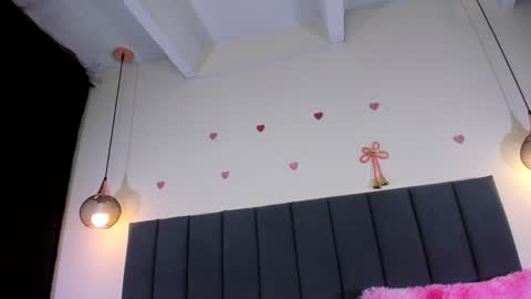 Snapshot of crystalbaby00 chatting on 1, 1, 2025 Hi I am Luz 3 online show from 1, 1, 2025