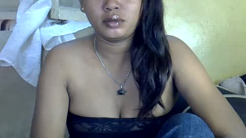 crystalbellax online show from 1, 7, 2026
