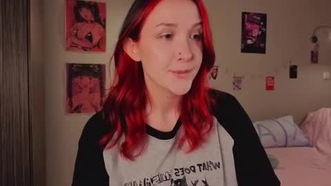 Snapshot of crystalblaze_ chatting on 26, 9, 2025 Grace online show from 26, 9, 2025