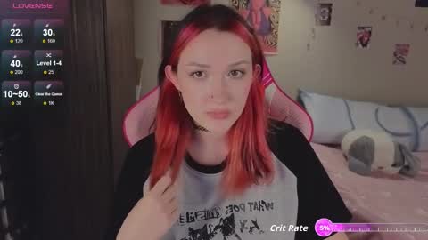 Snapshot of crystalblaze_ chatting on 25, 10, 2025 Grace online show from 25, 10, 2025