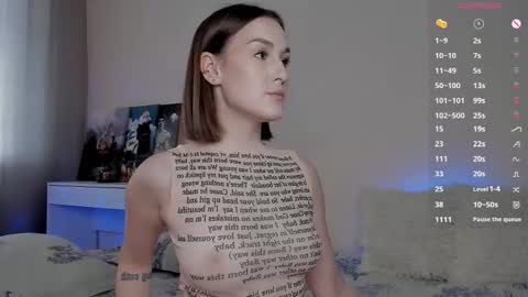 Snapshot of crystalcandies chatting on 8, 10, 2025 Arina online show from 8, 10, 2025