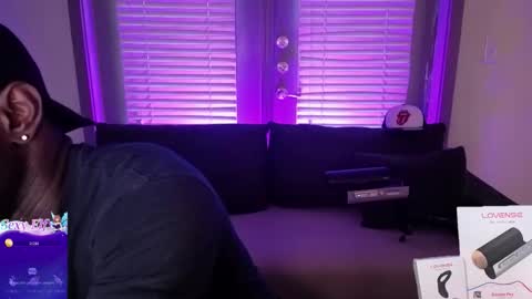 Snapshot of crystalclearstud chatting on 16, 2, 2026 crystalclearstud online show from 16, 2, 2026