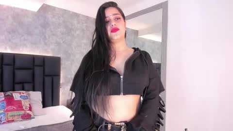 Snapshot of crystaldarliing chatting on 29, 9, 2025 Crystal online show from 29, 9, 2025