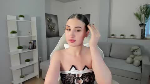 Crystall online show from 10, 10, 2025