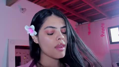 Snapshot of crystalvans chatting on 15, 10, 2025 Cristal online show from 15, 10, 2025