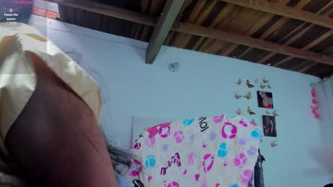 Snapshot of crystalvans chatting on 4, 11, 2025 Cristal online show from 4, 11, 2025