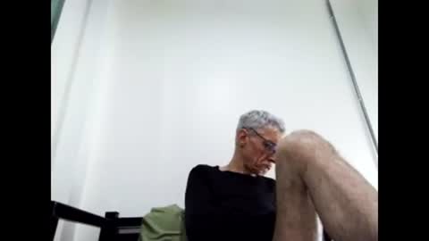 Snapshot of cucaio18 chatting on 16, 1, 2025 BIG UNCUT HARD COCK online show from 16, 1, 2025