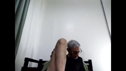 Snapshot of cucaio18 chatting on 25, 1, 2025 BIG UNCUT HARD COCK online show from 25, 1, 2025