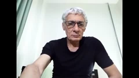 Snapshot of cucaio18 chatting on 21, 2, 2025 BIG UNCUT HARD COCK online show from 21, 2, 2025