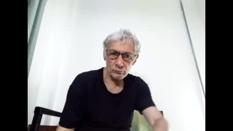 Snapshot of cucaio18 chatting on 11, 3, 2025 BIG UNCUT HARD COCK online show from 11, 3, 2025
