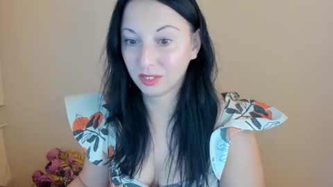 HELEN online show from 10, 11, 2025