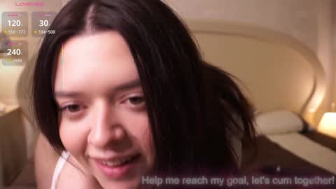 Ellie online show from 14, 12, 2025